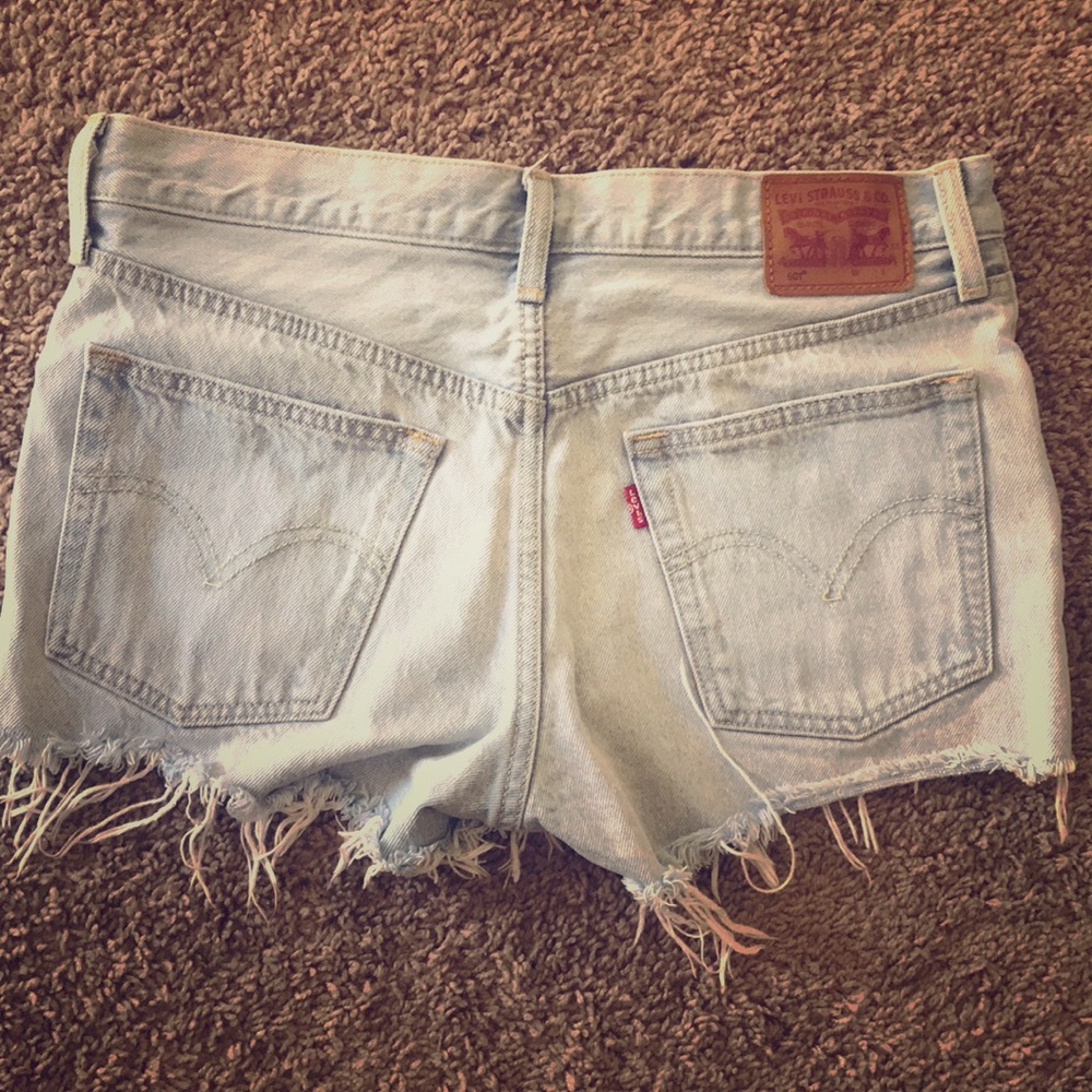 Denim Levi high rise cut off shorts
